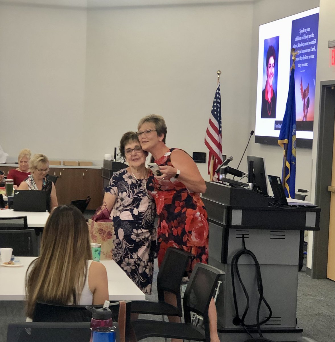 Kate Sommerville tweet media