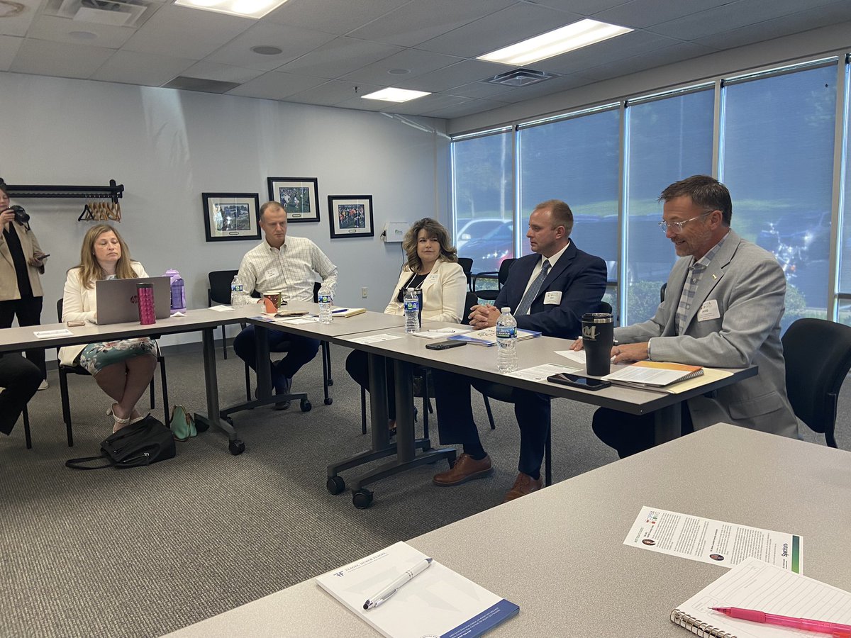 GregSearsEdu's tweet photo. Thanks to the @madechamber for an engaging Coffee and Conversation with Deerfield Township Administrator Eric Reiners and Trustee Seitz today.  Appreciate the partnership with @Kings_Schools.  @choosedeerfield https://t.co/fGoWGRjH2W