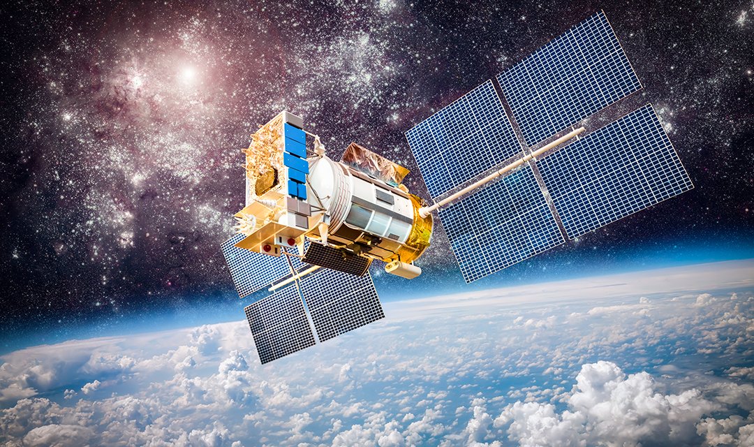 CarnegieMellon's tweet photo. With a grant from @NSF, @CMUengineering researchers are creating constellations of nanosatellites to extract valuable data and transmit it back to earth, while still in orbit. https://t.co/7tMsDtJzAI https://t.co/gnFHvZDwVW