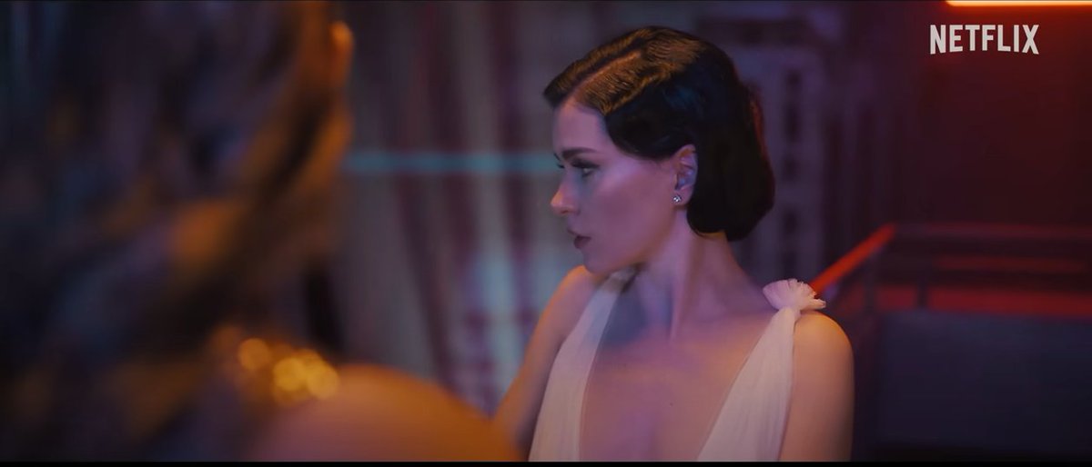 nidgj99's tweet photo. People: What are you doing later ?
ME🤤🥰
#TeamMassimo
 #TheNext365Days #365Days #Netflix 
#AnnaMariaSieklucka  #LauraTorricelli #MichelMorrone #Massimo #SimoneSusinna #Nacho #BlankaLipinska https://t.co/NrmeFDBgu4
