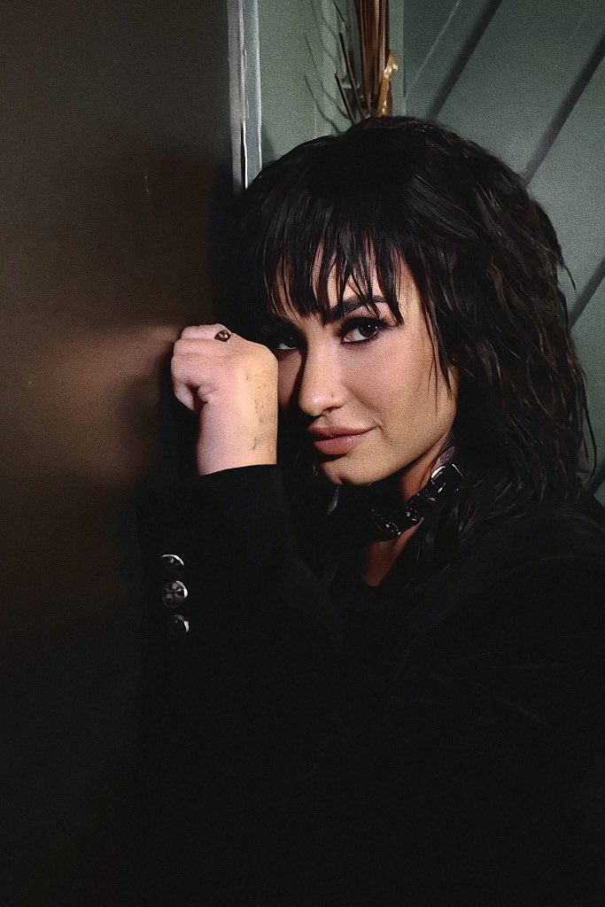 Pop Crave on Twitter "Demi Lovato reveals that HOLYFVCK track “HEAVEN