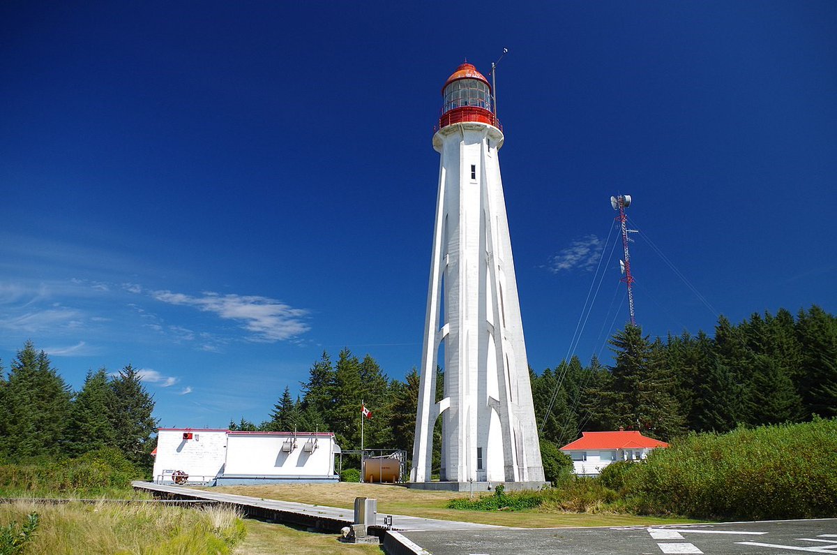 CoastGuardCAN's tweet photo. News from #BritishColumbia: to help celebrate #CCGat60, the Integrated Technical Services team built a #TimeCapsule that is a 1:15 identical scale replica of the Estevan Lightstation, complete with a light flashing at the correct frequency. https://t.co/gX5P0kO506