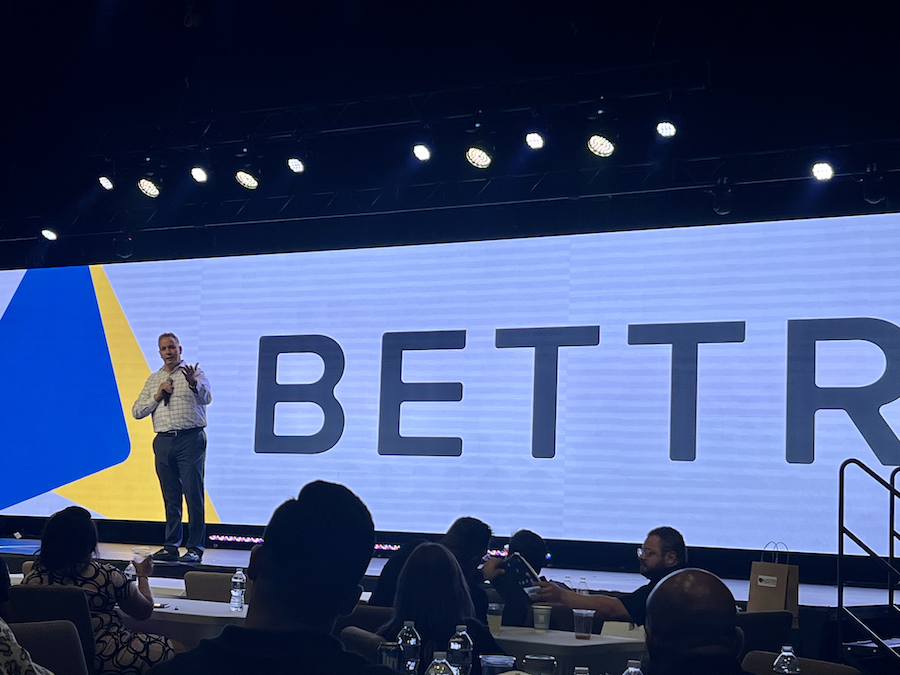 ABettrLife1's tweet photo. The Bettr Event is Atlanta was one for the ages! Those who attended live or tuned in virtually, had their vision stretched to all time heights! Everything is about to get Bettr! https://t.co/JdWWB8X4WQ  #Bettr https://t.co/jpX8UgCCF5
