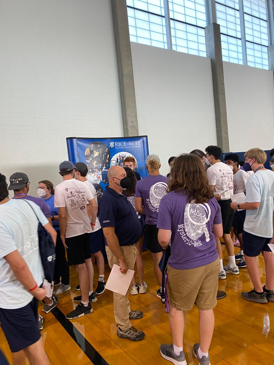 RCELConnect's tweet photo. And that's a wrap! It was a great #RiceOWeek22 meeting the incoming freshmen and introducing them to upcoming  RCEL classes and opportunities. We also welcomed the newest cohort of MEML@Rice students to campus.  It's going to be a great year!! #Rice2026 #whyRCEL #meml https://t.co/AwFRegAqKm