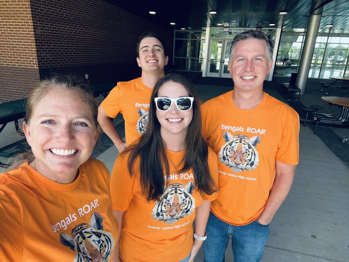 The band is back together! @fvbengalbands <a href="/FVHSDance/">FVHS Dance Dept.</a> <a href="/fvhs_theatre/">FVHS Theatre</a> <a href="/ChoirCole/">Tyler Cole</a> <a href="/FuquayVarinaHS/">Fuquay-Varina HS</a>