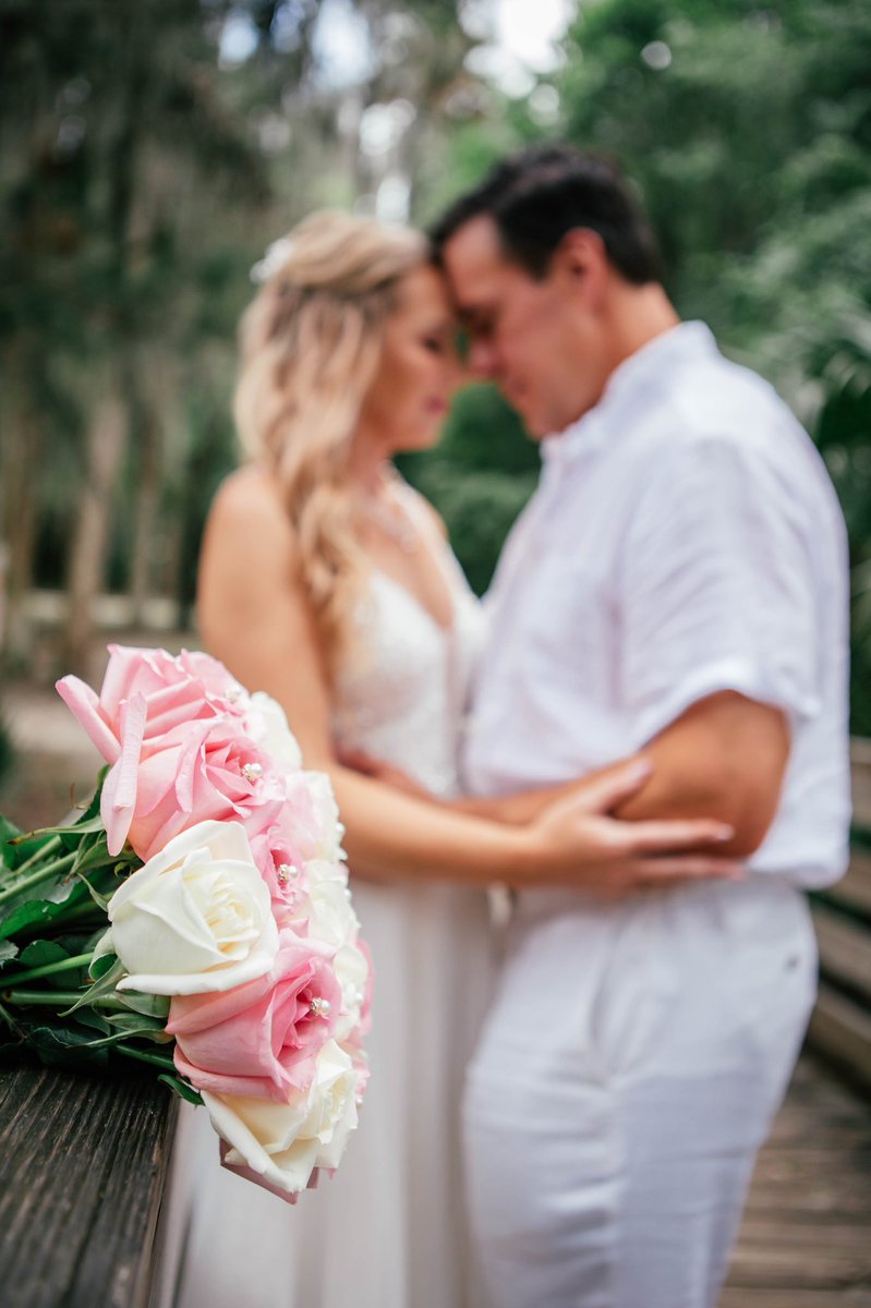 vanilla167's tweet photo. Wedding photoshoot in #Florida 
#weddingphotography https://t.co/ACYSu4VwCL
