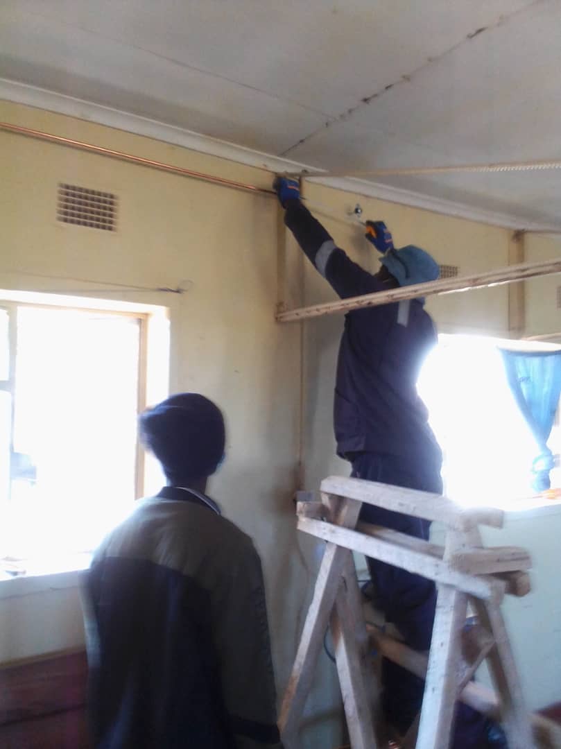 VallisJo's tweet photo. Mulilo Gases is at #Chitambohospital, Zambia, installing the pipeline which will carry oxygen from the Scottish Government sponsored oxygen generator to patients' bedsides. https://t.co/xOT0tT9RwE