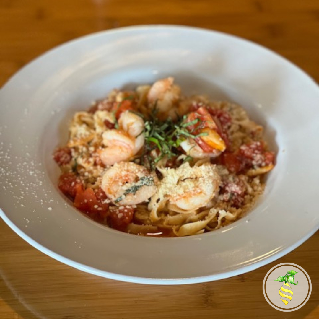 wine_grove's tweet photo. What's for dinner?
Be sure to check out our FRESH PASTA daily specials by Chef Ian. We post them every day on the blackboard by our front door. Recent delicious examples have been Fettucine Carbonara, Putanesca, Buffalo Milk Ricotta Ravioli and don't forget to try our NEW Chocola https://t.co/bFYUA0jpO5
