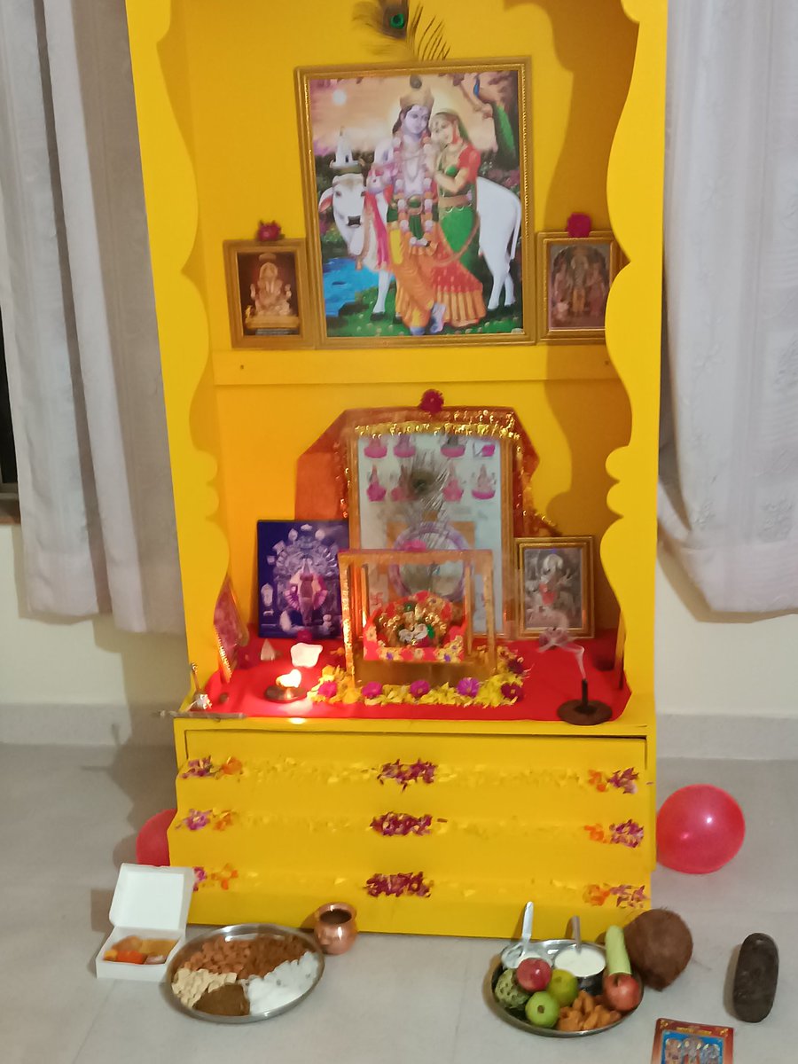 RajeshChoudhari's tweet photo. ।। जय राधा माधव।। जय कुंज बिहारी।। https://t.co/lGON9V3Lhc
