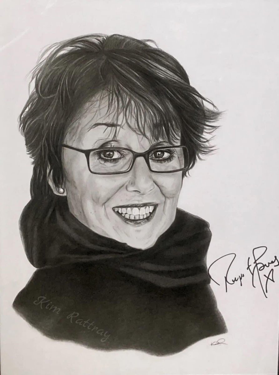 rattray_kim's tweet photo. Still time peeps. £177 raised so far for @MindCharity. To be entered into the draw to win this original portrait, signed by @_RupertGraves & drawn by me, either donate via my fb link below, or directly to mind.
Take a screenshot of the donation. #Sherlock
https://t.co/xUJXukXAsq https://t.co/Yr0EeJ25oH