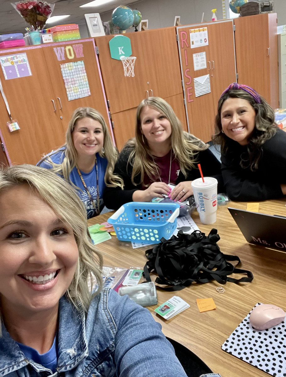 MrsKrusesClass's tweet photo. So many great things are being planned for math and science this year!! @RobisonES #CFISDspirit #lighttheway #2ndgrade https://t.co/RGLaR2mSEz