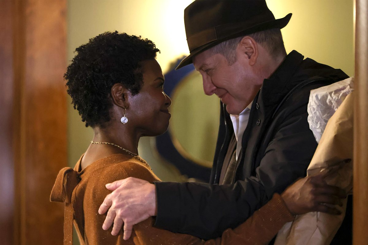 Lovecats1510's tweet photo. Happy #NationalCouplesDay
For me this is the sweetest and the best couple ever in #TheBlacklist #AnneFoster #RaymondReddington #JamesSpader @laChanze
#justlovethemtogethersomuch β€#justloveβ€β€ #MissAnne https://t.co/Q50bKQ5rR9