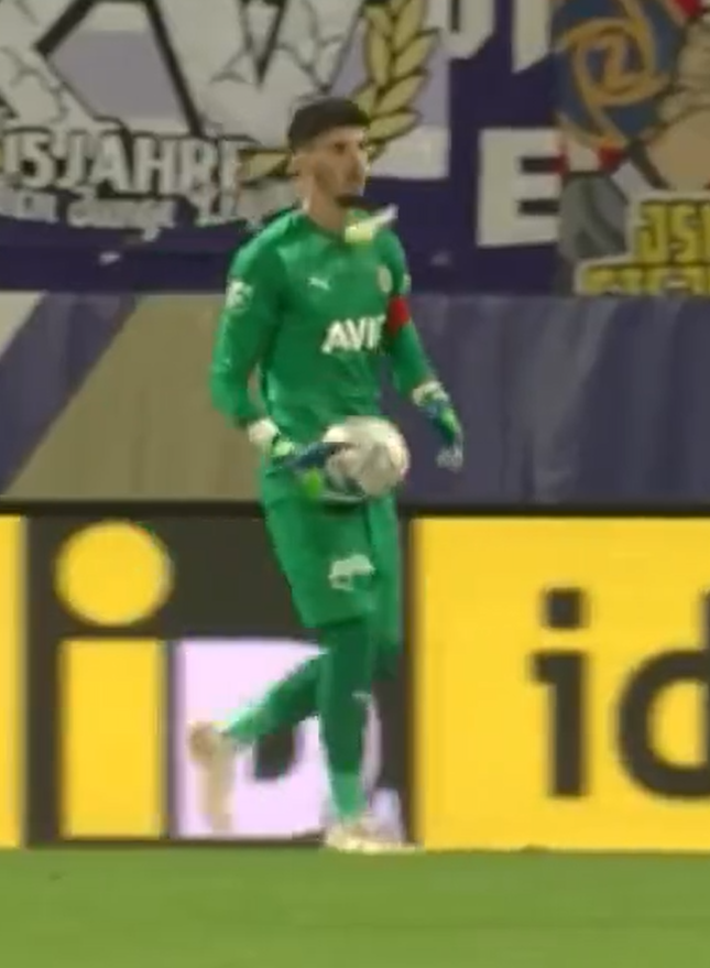 O kadar şey atıldı Volkan abime davul tokmağı atılmadı Altay yeni bir liste yapar belki #AltayBayındır #AWvFB