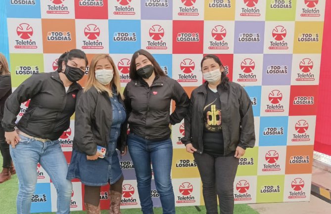 dbjmj1's tweet photo. Evento Teletón 💕💙@dbfanclubchile https://t.co/tSlsH4YN80