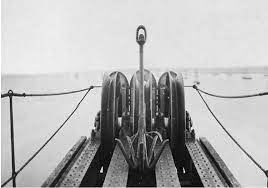 NikitaAzzi's tweet photo. #EFEMÉRIDES | 1858 Primer Cable Transatlántico Submarino. Se realizan las primeras comunicaciones por cable submarino entre Europa y América, pero sólo funcionó tres semanas. En 1866, otro más resistente lo reemplazó y cambió para siempre el mundo de la comunicación. #BuenoSaber https://t.co/iMFApEbYcf