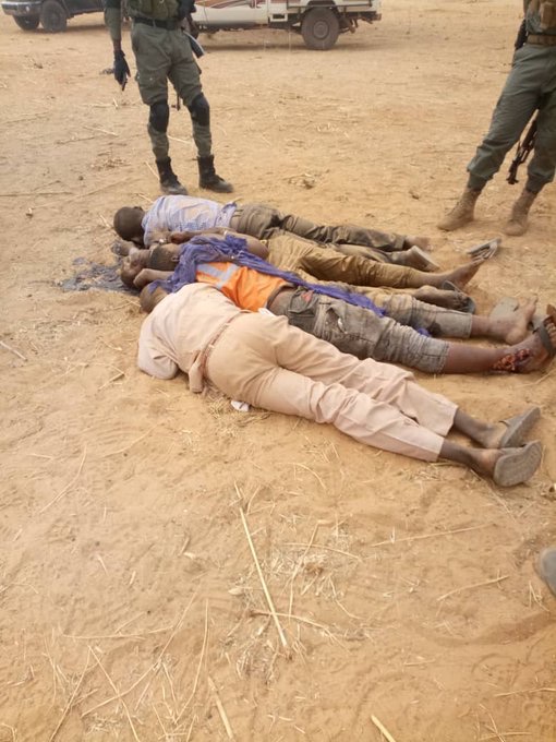 Google_12point7's tweet photo. Another major harvest as Clearance ops around Jibia, Katsina state sends 13 bandit terrorists to early grave. https://t.co/tg81CvlANG