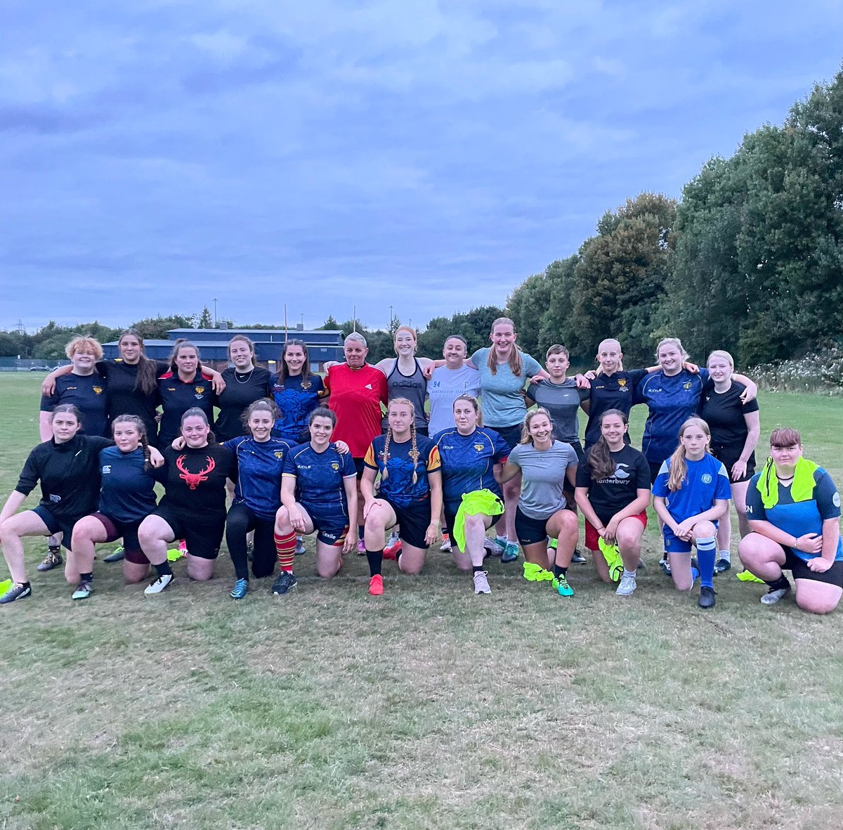 Another fantastic session for our women and girls teams last night. Great to see new faces and what a session to attend! Pre-season session 6 ✅ #womensrugby #rugby #bury #manchester #uptherams