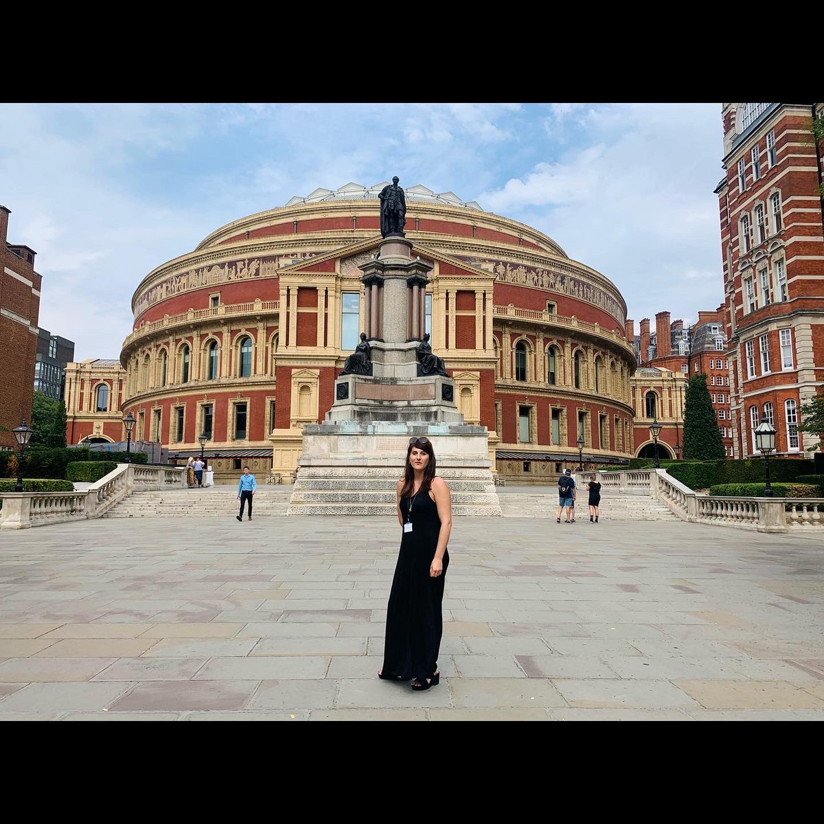 Ruth Mariner tweet media