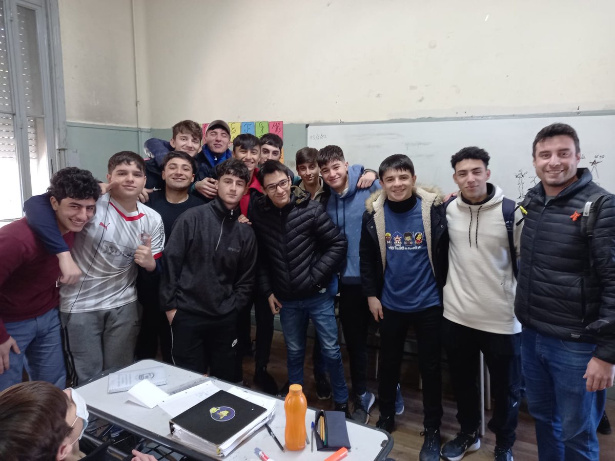 Que de la mano del loco Pablo.