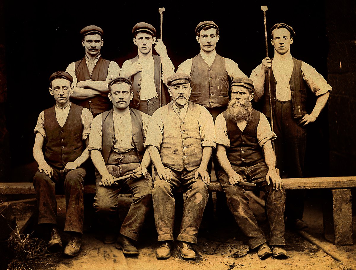 JulieWebster16's tweet photo. You may know that I am interested in the #history of the #ButterleyCompany &amp; in the #ButterleyIronworksTrust. We are gathering #data to help a #feasibility study BIT have commissioned so if you can fill in these 3 #Polls,&amp; retweet them it would be so helpful, #thankyou so much x https://t.co/L5VAexI7m5