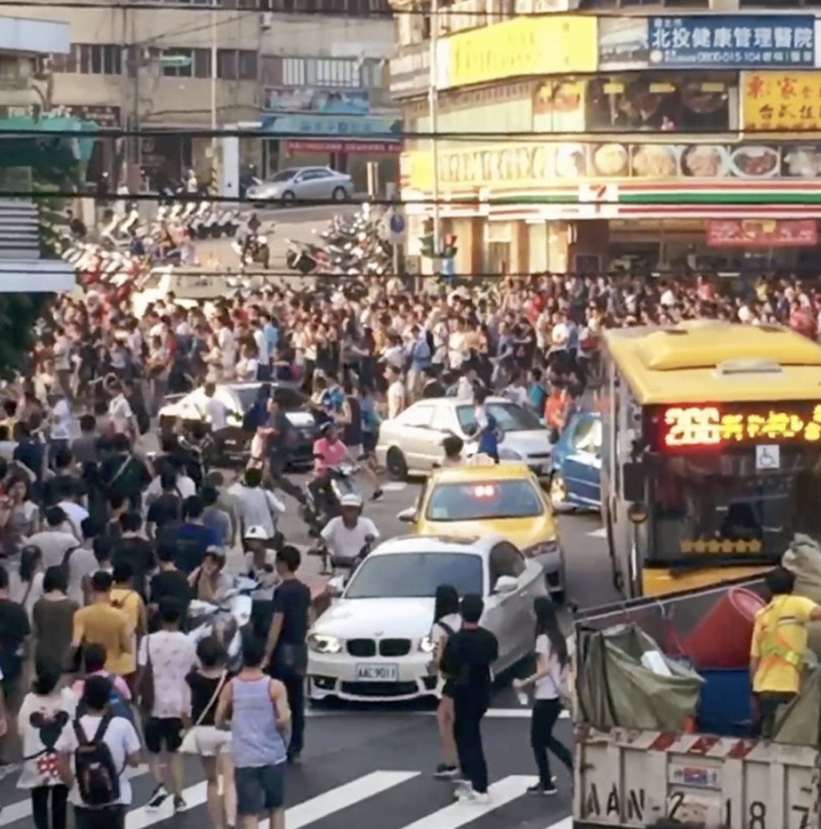 Life Calling tweet media