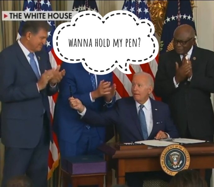 QuittinTiime's tweet photo. #NotMyPotato #ElderAbuse #SaltyNation @SaltyCracker9
What do โขyouโข think
is going through Joe's head
at this exact moment?
Leave your guess below! https://t.co/Y9XxM1pIhr