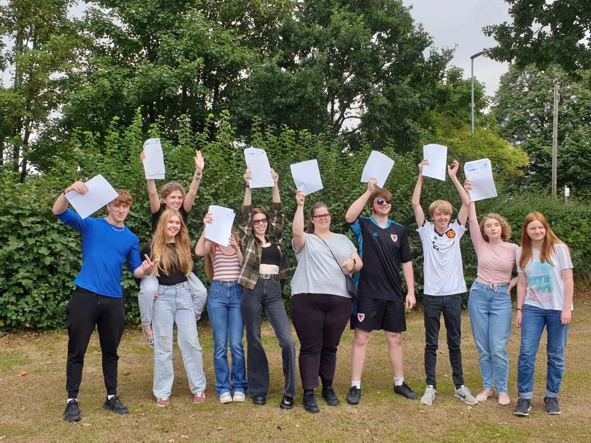 7 Years later and I’m off to University. Can’t thank all my friends enough for the memories, and to all the teachers at <a href="/MaelorPenley/">Maelor School Penley</a> and <a href="/MaelorSixth/">Maelor Sixth</a> for their help! I wish you all the best for future ❤️ <a href="/BangorUni/">Bangor University</a> here I come!!!#AlevelResultsDay2022