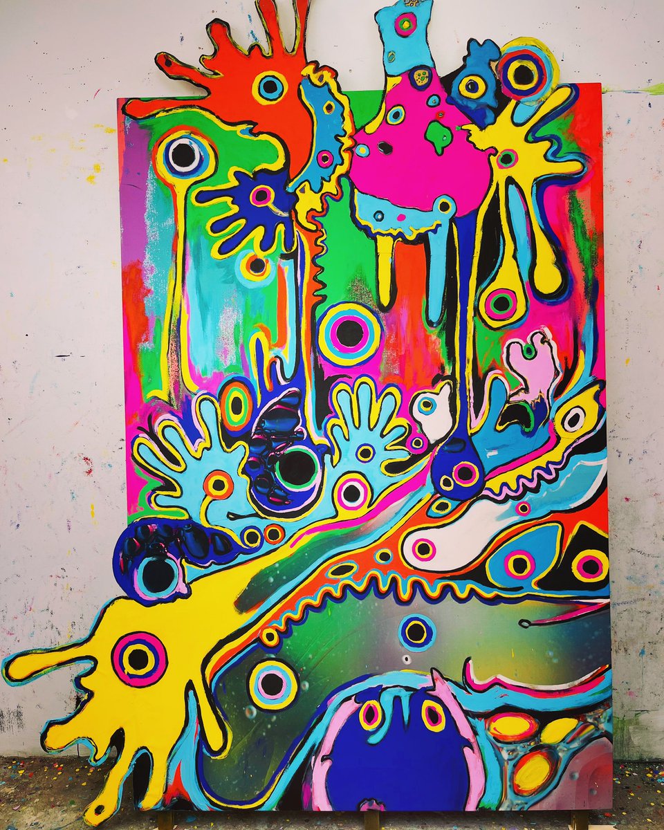 Nearly ready for <a href="/FestivalMind/">Festival of the Mind</a> <a href="/sheffielduni/">The University of Sheffield</a> <a href="/NeuroSimon/">Simon Bell</a> #abstractart #dementia #Sheffield #neuroscience