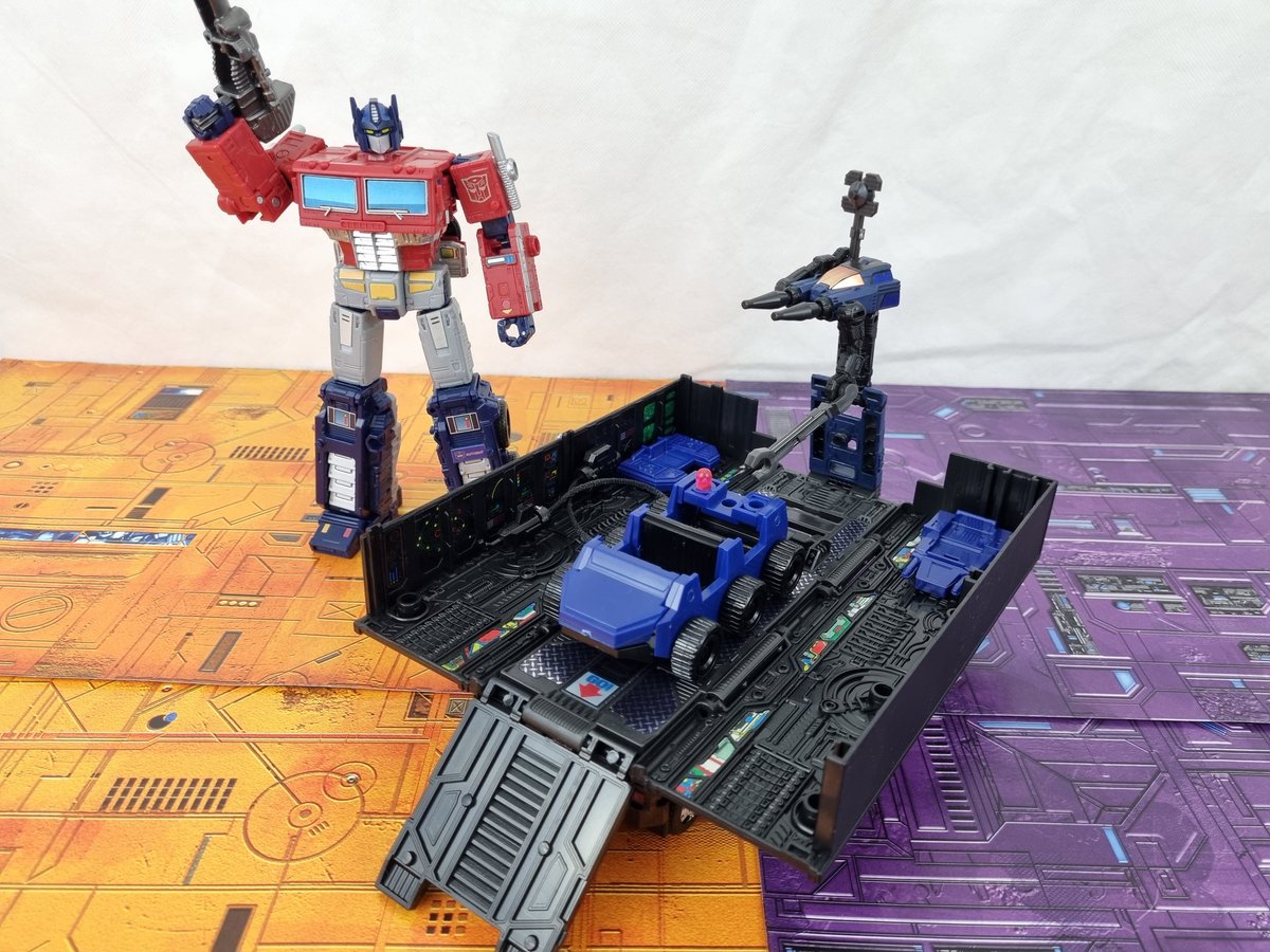 CosmicConker's tweet image. Special thanks to @G_Works_toys and @NonnefProd for selling these these nice trailer upgrades at TFNation