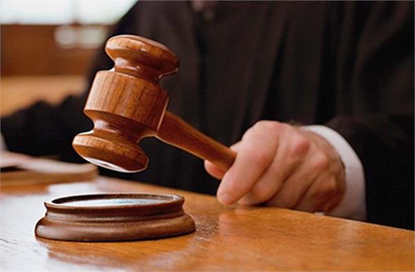 punjabkesari's tweet photo. पंजाब में पराली जलाने वाले किसानों को CJS Court ने जारी किया समन
https://t.co/chTGEVaYCp
#CJSCourt #summons #farmers #burn #stubble #PunjabGovernment #HindiNews #PunjabHindiNews https://t.co/X5CZPKhBrZ
