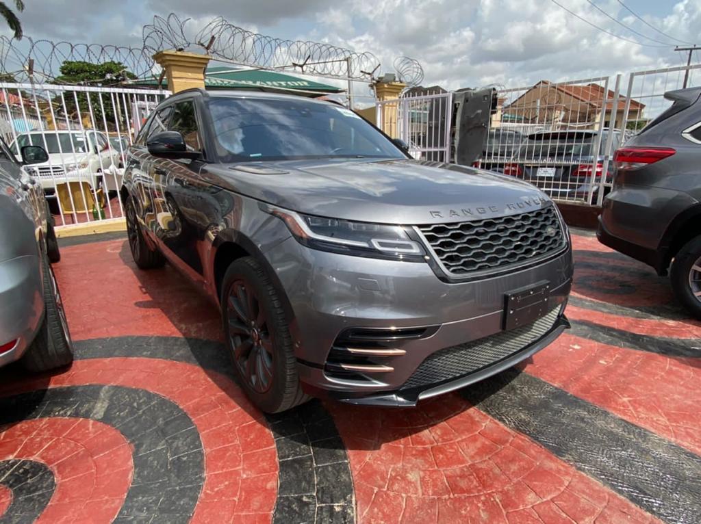 KAkintobi's tweet photo. Range Rover Velar 2018 model
First body, Tokunbo/Imported 
40,000 miles I Buy and drive off
N44m (negotiable)
Location: Chevron/Lekki, Lagos 
Range Rover velar 2018, dynamics
For Inspections: Call 0903 762 8062 https://t.co/jrUflMxHOL