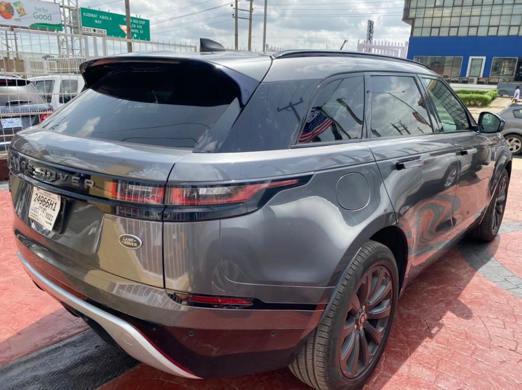 KAkintobi's tweet photo. Range Rover Velar 2018 model
First body, Tokunbo/Imported 
40,000 miles I Buy and drive off
N44m (negotiable)
Location: Chevron/Lekki, Lagos 
Range Rover velar 2018, dynamics
For Inspections: Call 0903 762 8062 https://t.co/jrUflMxHOL