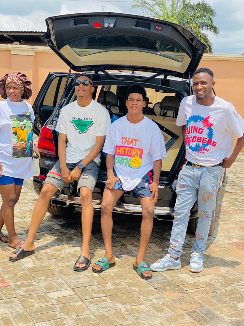 Edosa1997's tweet image. Moving in God's favour 💕❣️