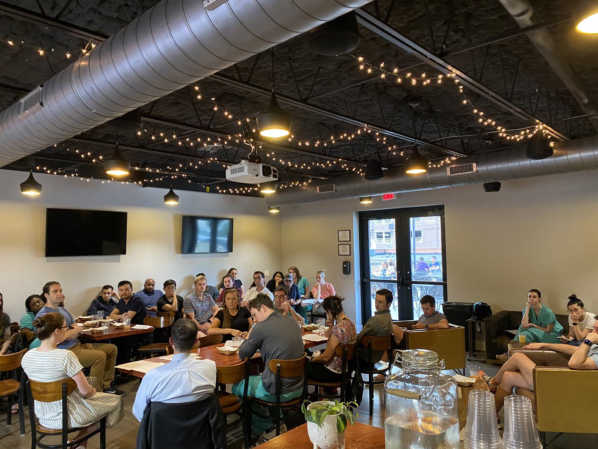 When we journal club, we always do it with beer and smizes… #strikeapose #andtalkhernias

<a href="/BrentDMatthews/">Brent Matthews</a> <a href="/LynnSchiffern/">Lynn Schiffern</a> @CEReinke <a href="/Will_SherrillMD/">William C Sherrill III MD</a> 

#surgery #residency #journalclub #smizingfordays