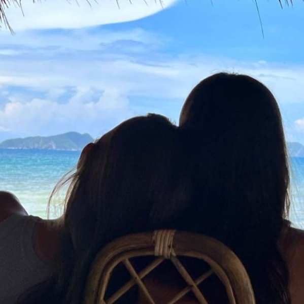 scuntlly's tweet photo. truly each other's solace <3 https://t.co/Fqs1bO6xAb