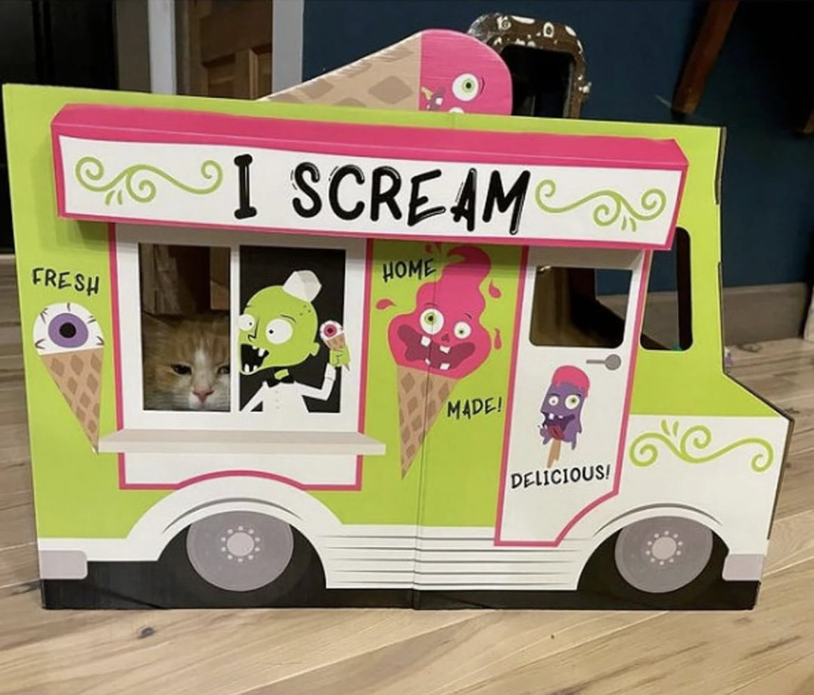 I scream for an ice cream truck scratcher 

amzn.to/3PqRRkV