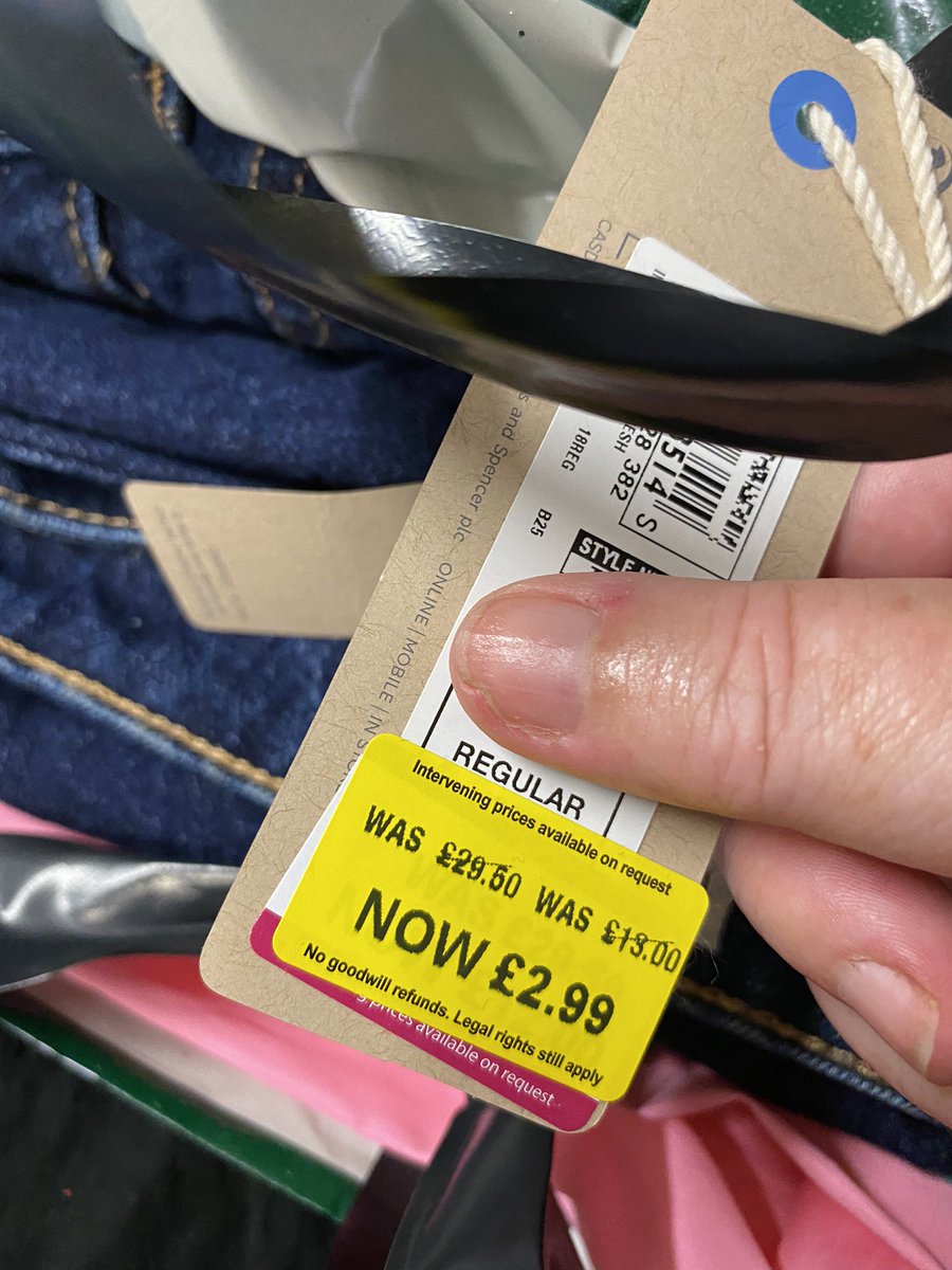 dynamitedoherty's tweet photo. The thrill of the @marksandspencer #finalreductions sale…£3 for a pair of dark denim wide bottom jeans 👖 https://t.co/vJG3kkwxHb