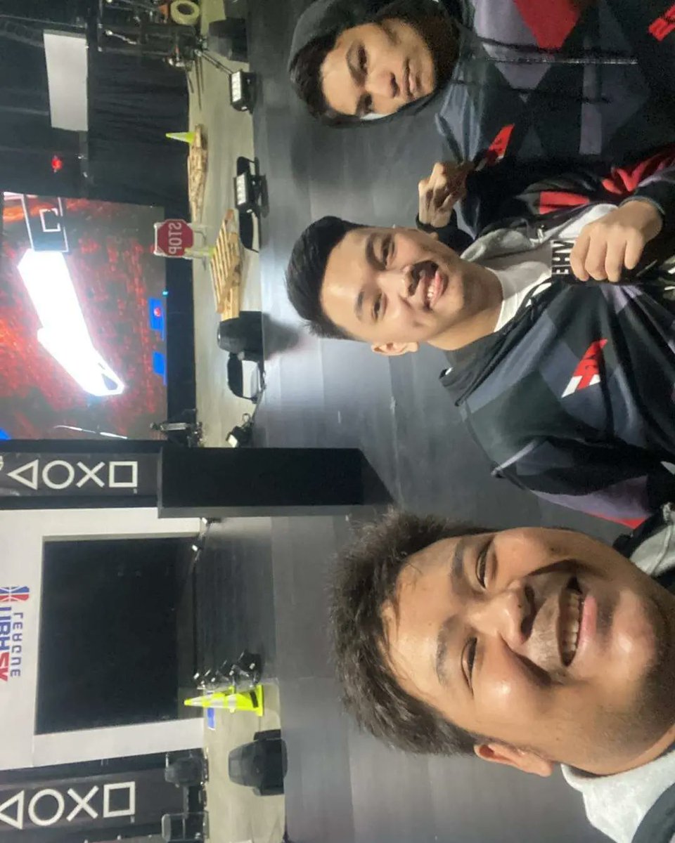 LGE_Papa's tweet photo. Let's do this
#TeamAPAC
@LGE_Domo
@IcecreamLge
@LausGroupEsport
@NBA2K
@NBA2KLeague https://t.co/SgZqM5MZmE
