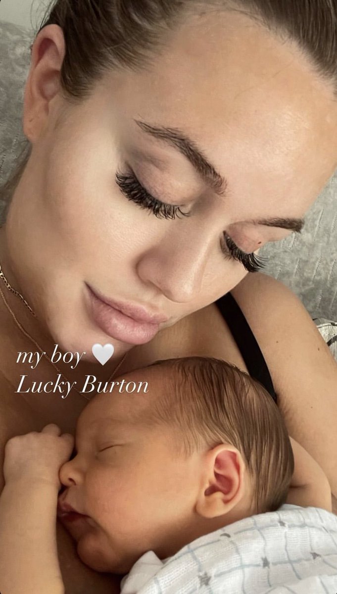 Lottie with her son Lucky 💙