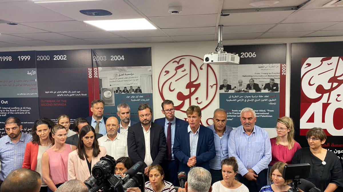 1/2 The EU🇪🇺, Member States and likeminded just met with Palestinian CSOs whose offices in Area A inside Ramallah Israeli forces closed, sealed and confiscated property from this morning.