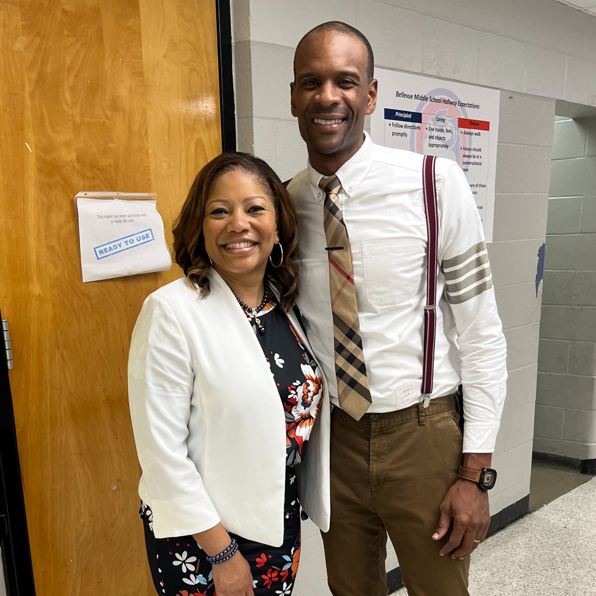 BMSOwls's tweet photo. We welcomed Support Hub staff and our Director of Schools Dr. Battle into our classrooms this morning. No better way to start the day than to show off our community in pursuit of excellence! https://t.co/E4RQXmSo6h