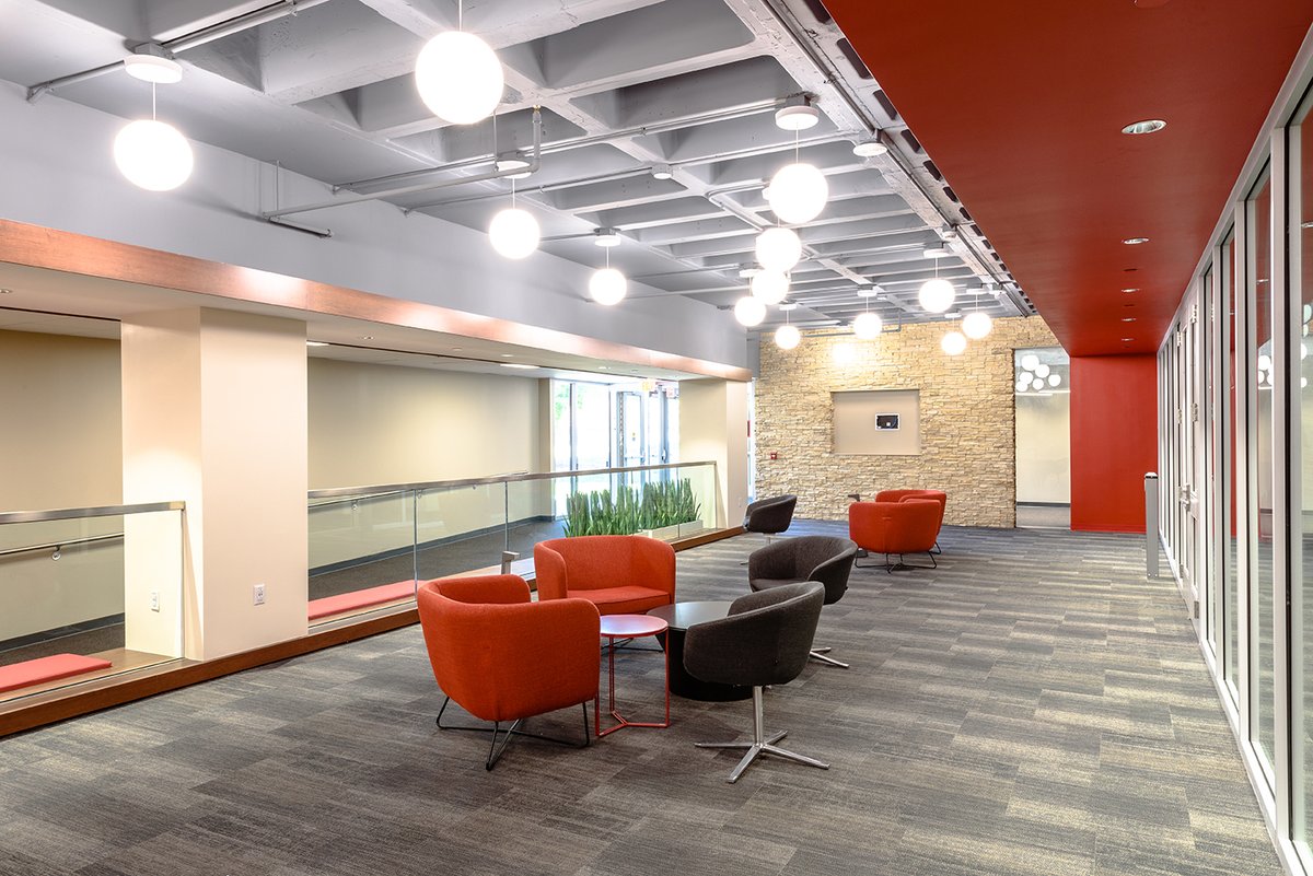 IllinoisStateU's tweet photo. ✨ New space alert ✨ Check out this new lounge added to the Bone Student Center! The space was in construction for six months and was completed in July. In addition to the latest installment, the walkway between the Bone Student Center and @ISUMilnerLib is ready for use! https://t.co/iiOD843kkC