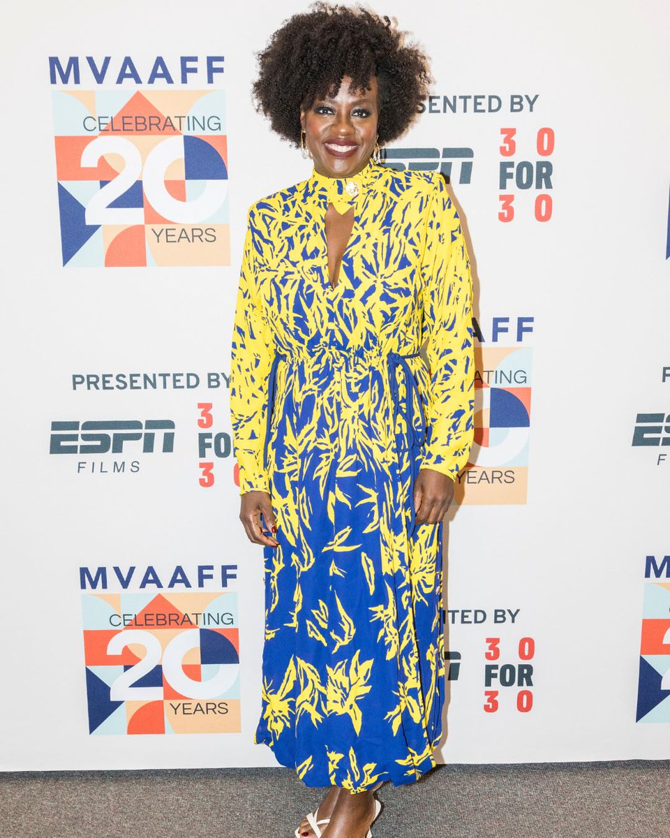 WomanKingMovie's tweet photo. #ThrowbackThursday to our leading lady @ViolaDavis captivating the audience at this year’s #MVAFF as she discussed #TheWomanKing, coming exclusively to movie theaters September 16.
📷: Bernard Fairclough https://t.co/hP5qiuBr7b
