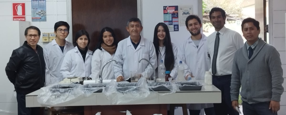 ¡Reto de la economía circular del yeso!
En el marco del programa 𝗠𝗶𝗻𝗶𝗻𝗴 𝗟𝗮𝗯 𝗕𝗲𝗴𝗶𝗻𝗻𝗶𝗻𝗴𝘀, la empresa minera Nexa y la Red IDi se reunieron con el equipo de investigadores de la UNALM.
#NexaResources #MiningLabBeginnings #EconomíaCircular #Yeso