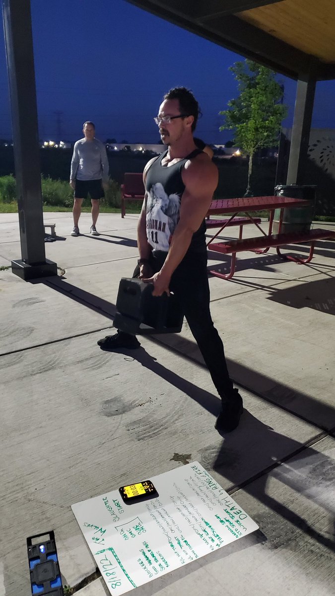 F3TwoWolves's tweet photo. Bronco led 15 PAX (including 3 FNGs) on a leg focused but overall balanced beatdown. Let's get swole!! @F3Naperville https://t.co/FLsqBKZHG8