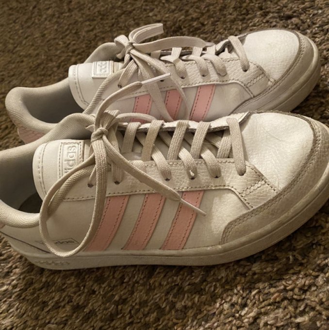 Yay! I just sold my Store Item: Ariana Marie Adidas Shoes! Check it out here https://t.co/wq9oD2zMFp