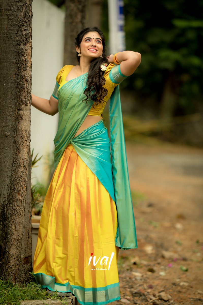 mabiaboutique's tweet photo. Traditional Half Saree designed by Ival in Mabia.
Whatsapp - +91 99526 79935

https://t.co/GOPO9ObFuS

https://t.co/dxZqwNrADm

#ivalinmabia, #halfsaree, #ival, #ivalhalfsaree, #traditional, #mabia, #boutique https://t.co/QhjoAdYVg2