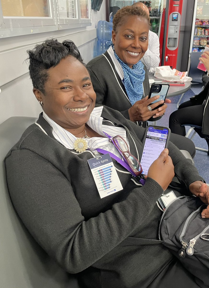 Christa Fees tweet media