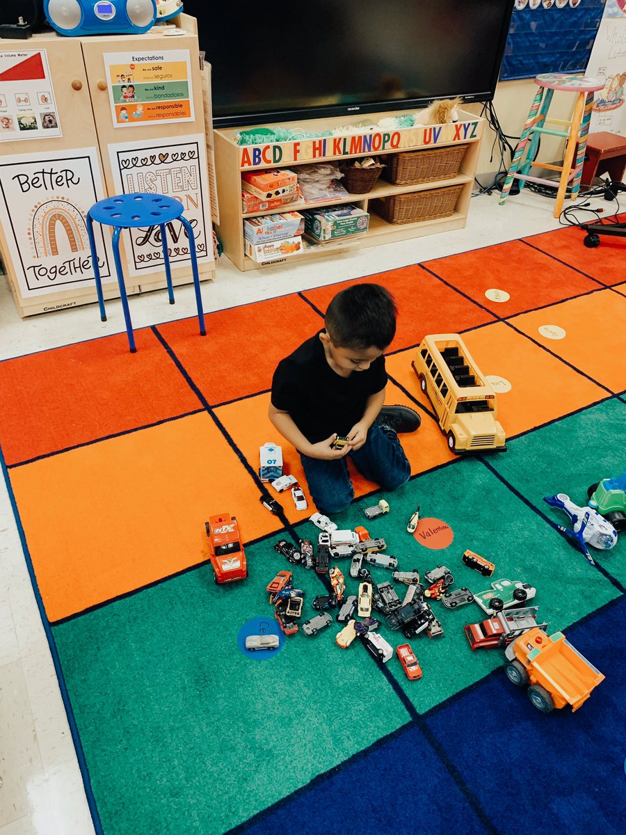 RCPS_EarlyLearn's tweet photo. Racing into this terrific Thursday.
#blockcenter #prek #pat #dph #transportation #thursdayvibes https://t.co/NFmxzpPP98