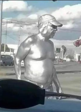 lolo_aburto's tweet photo. Metal Chavo vs Metal Chavo https://t.co/MsrCmVgGed